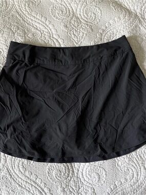 Outdoor Voices Black Active Skort